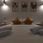 Chu-Cha\'S Rooms
